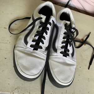 Black and White Vans Mens 10.5